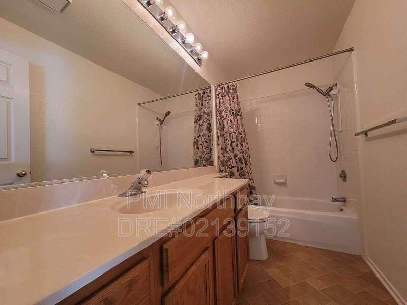 1109 Syracuse Cir - Photo 7 of 11