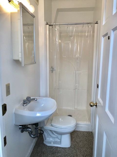 1061 Beacon St #14A - Photo 3 of 4