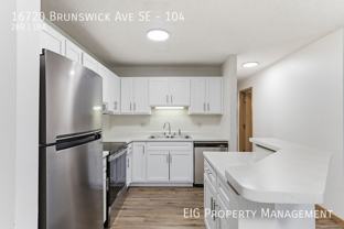 Kestrel Brunswick Avenue Southeast -  Prior Lake, MN 55372 - Photo 1 of 1