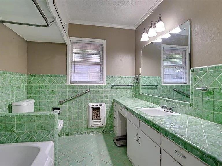 6001 Yolanda Dr #NA - Photo 4 of 18