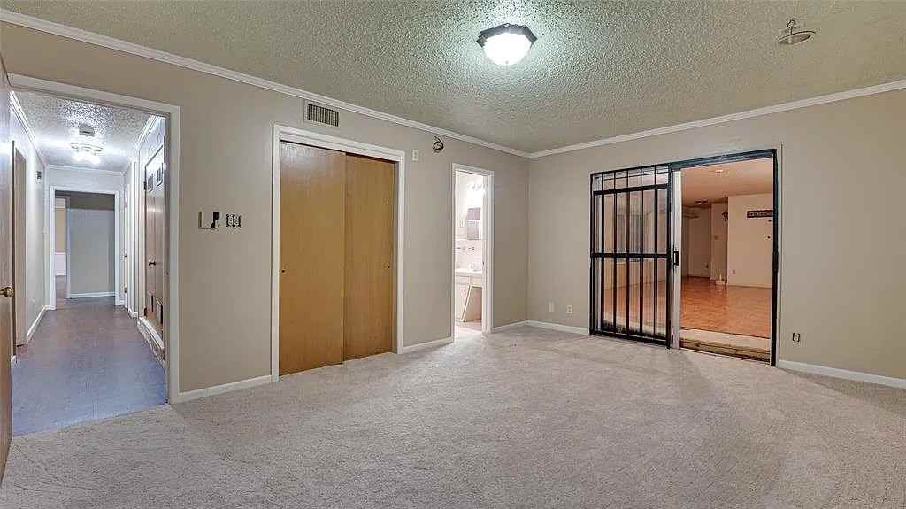 6001 Yolanda Dr #NA - Photo 5 of 18