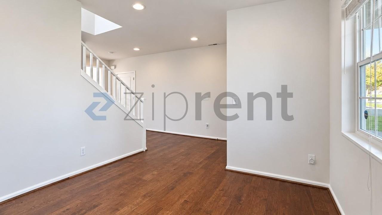 32413 49th Ave S - Photo 6 of 30