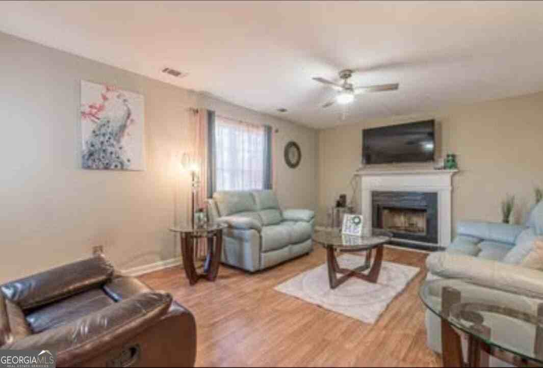 2288 Cypress Point Way - Photo 4 of 19