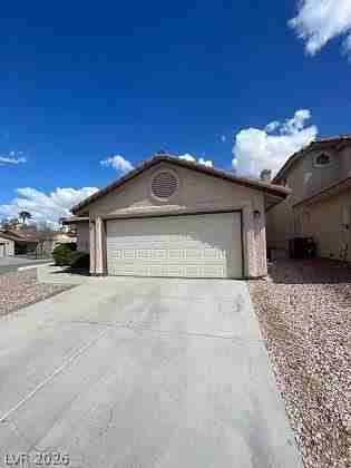 372 Rushing Creek Ct - Photo 2 of 50