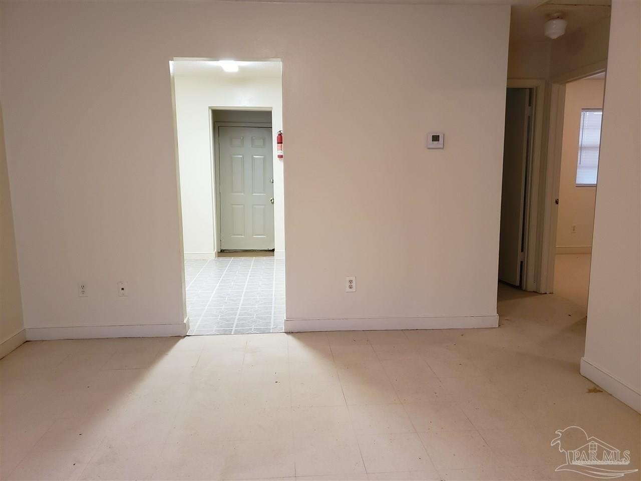 1250 Lake Dr - Photo 2 of 8