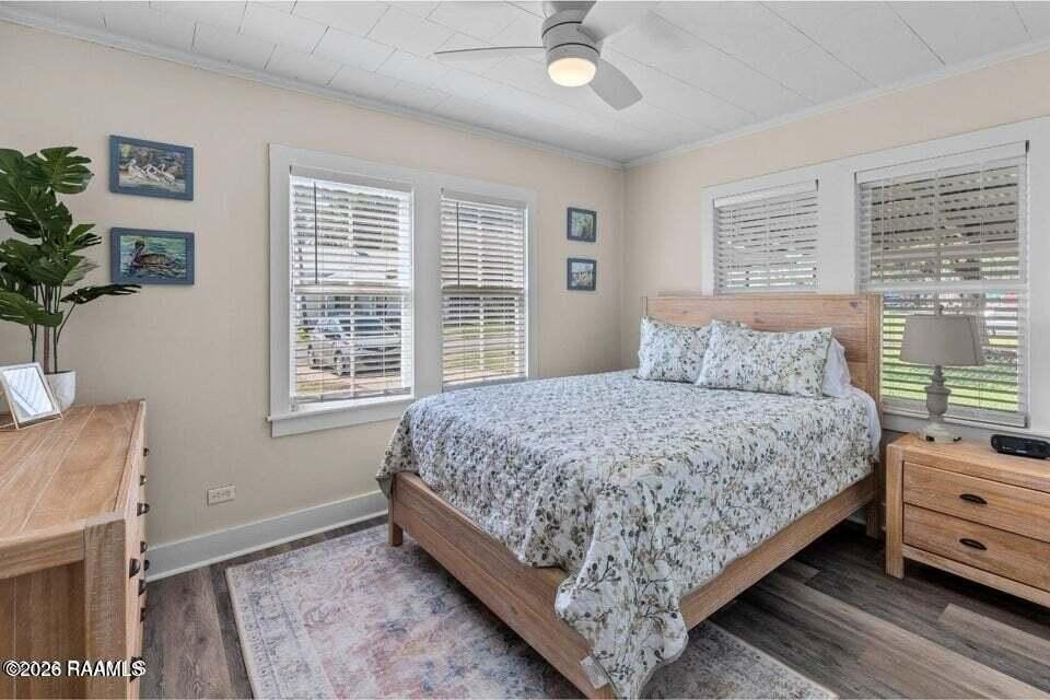 803 Grand Pointe Ave - Photo 5 of 10