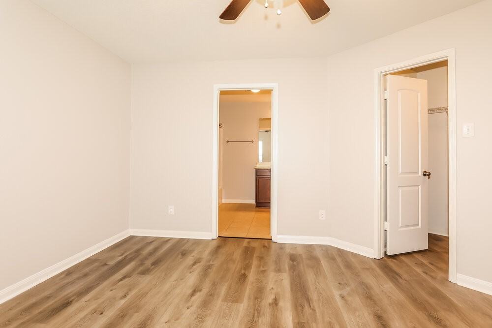 12039 Quartersawn Ln - Photo 7 of 16