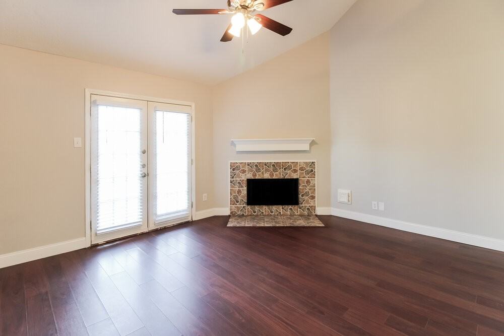 7523 Appleridge Ct - Photo 4 of 17