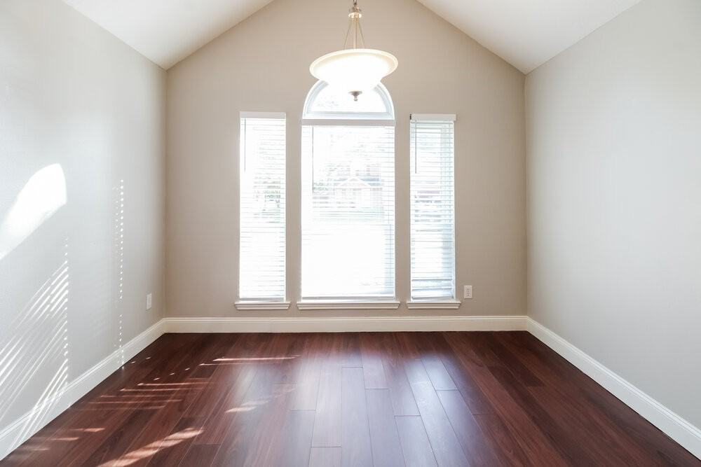 7523 Appleridge Ct - Photo 5 of 17