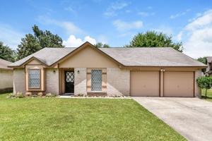 featured image of 10311 Oak Limb Dr