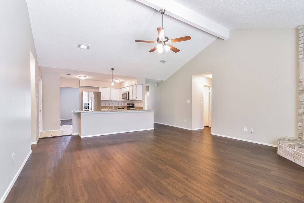 10311 Oak Limb Dr - Photo 3 of 15