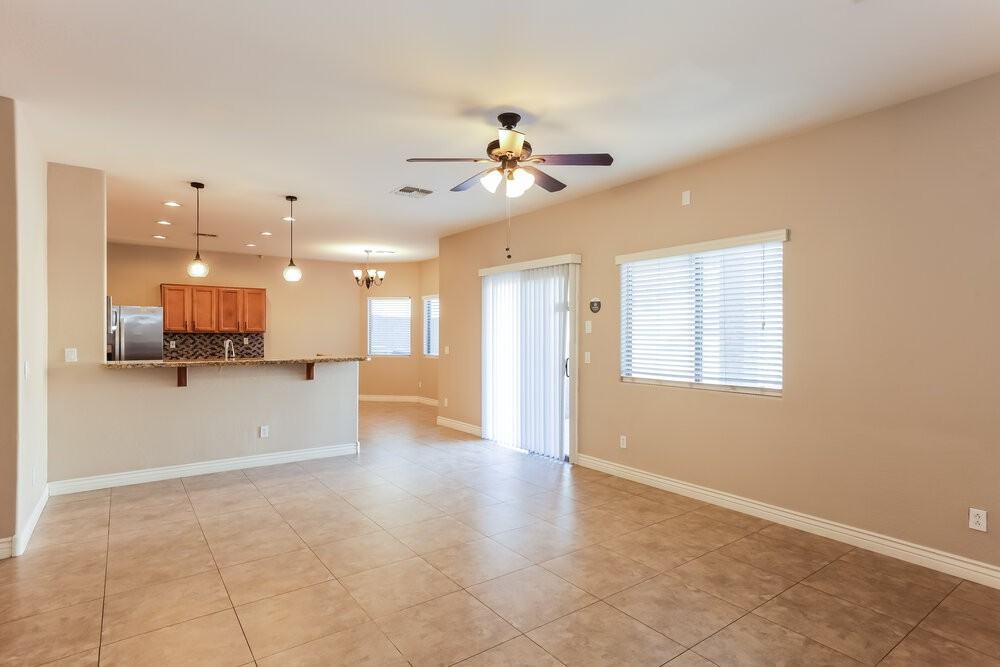 41231 N Ericson Ln - Photo 5 of 17
