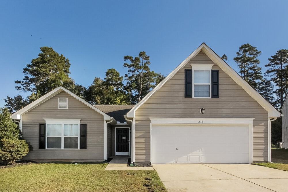 2115 Cool Springs Ct - Photo 4 of 17