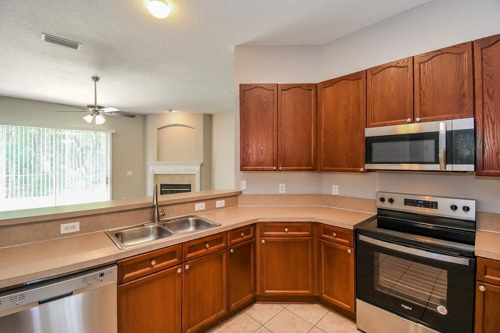 2348 Cherokee Cove Trl - Photo 7 of 16