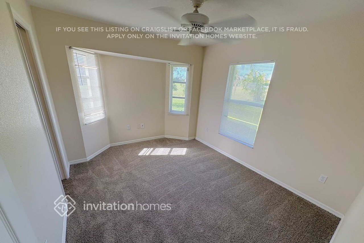 1124 Fergus Ln - Photo 6 of 12