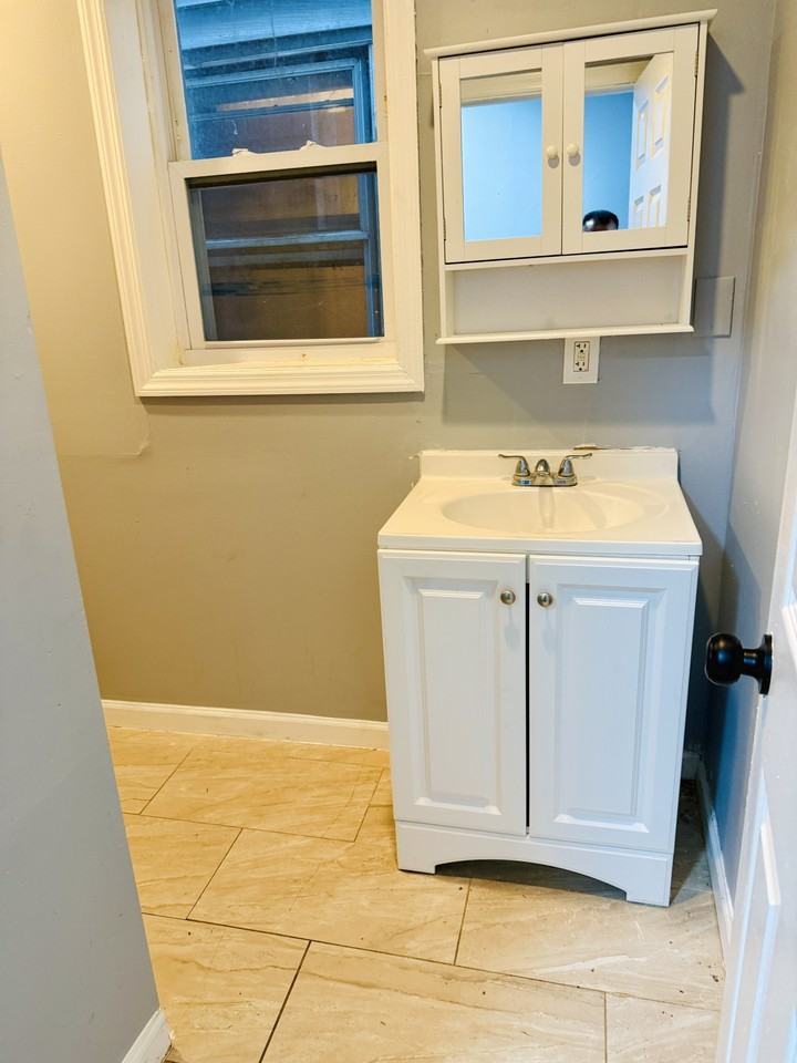 261 Amherst Street #1 - Photo 5 of 10