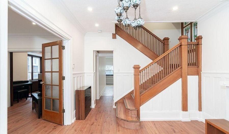 56 Oakwood Avenue - Photo 3 of 33