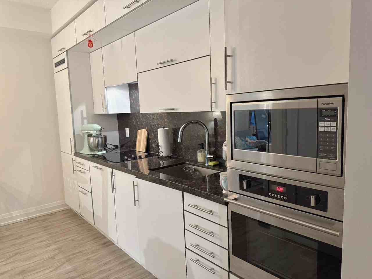 5 Sheppard Avenue East - Photo 2 of 12
