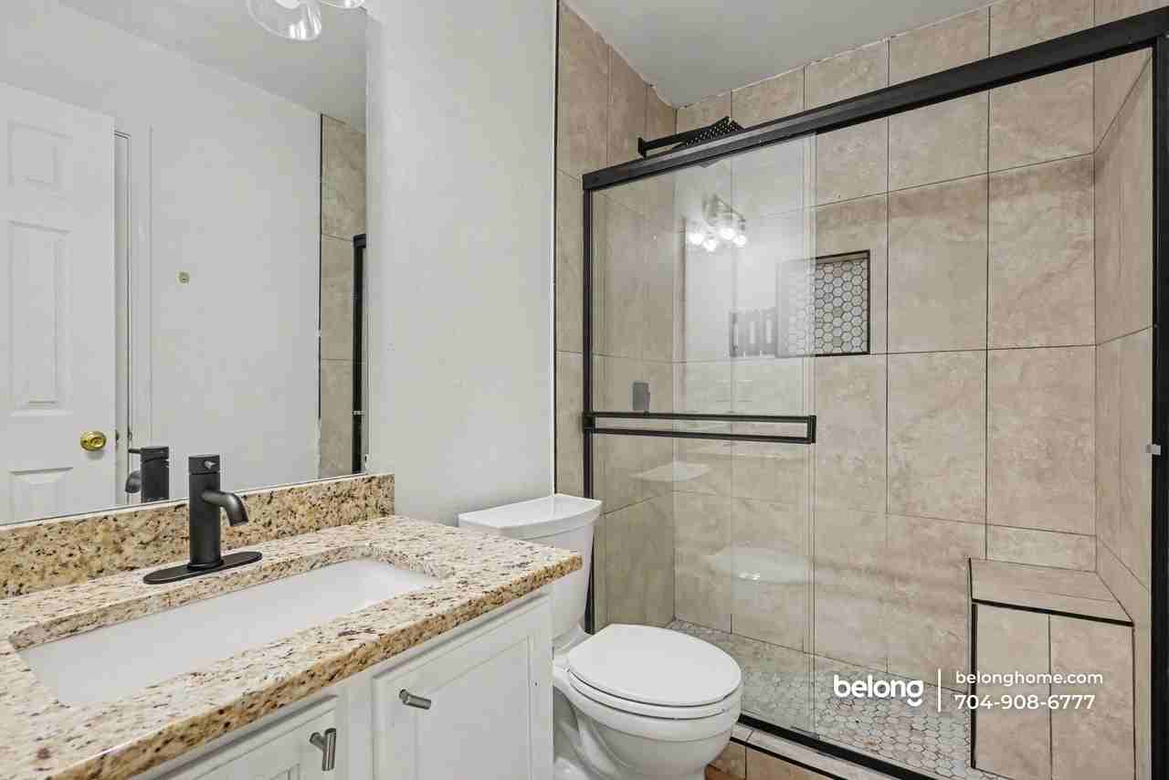2634 Oasis Ln - Photo 7 of 16