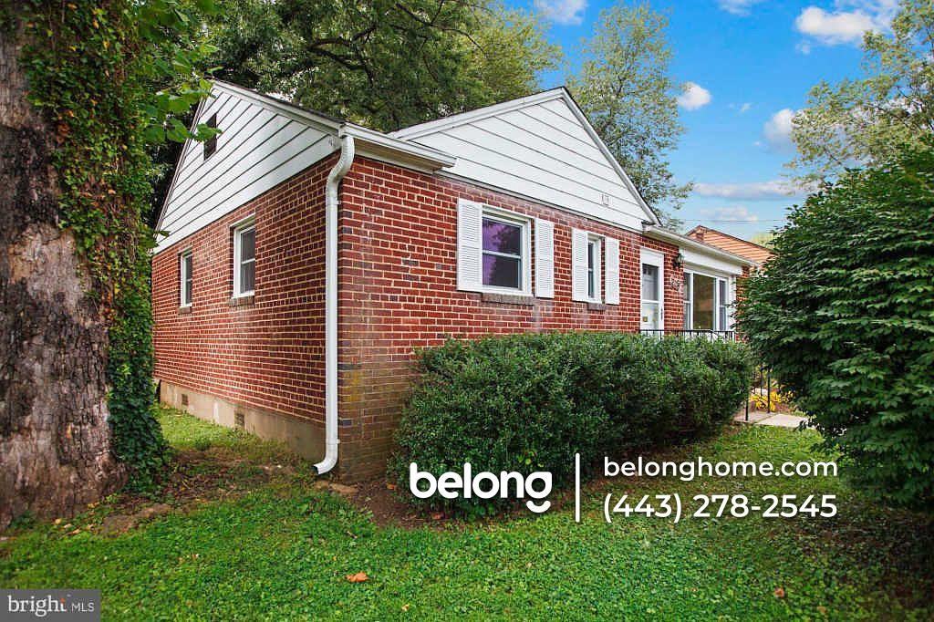 12108 Foley St - Photo 2 of 26