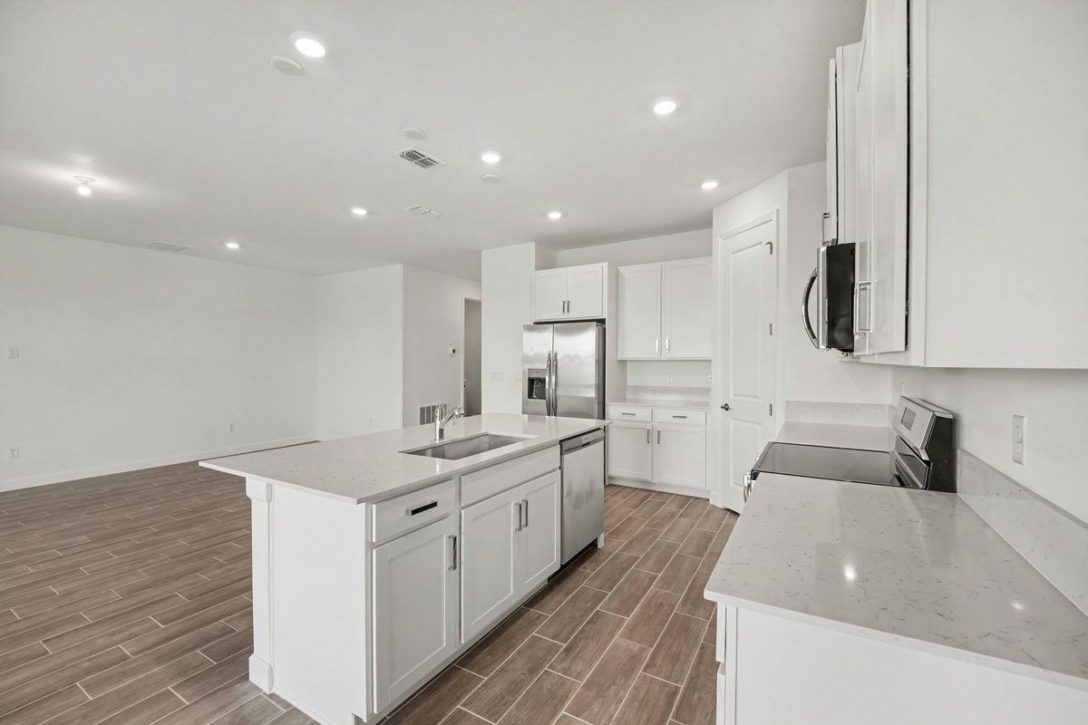 1738 Echelon Point Way Nw - Photo 5 of 24