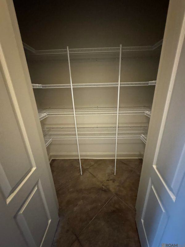 14369 Park Ave - Photo 7 of 24