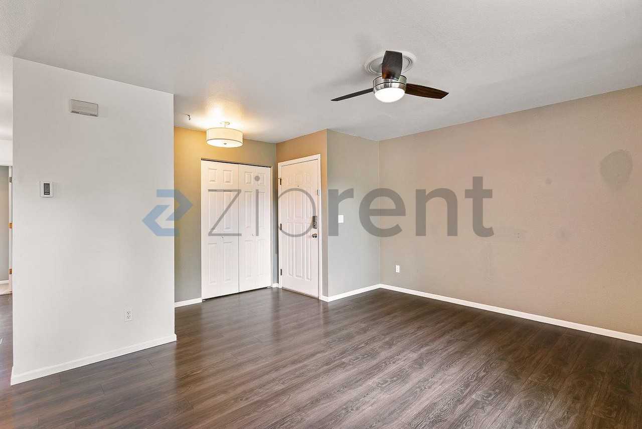 1024 Tierra Ln #C - Photo 5 of 26