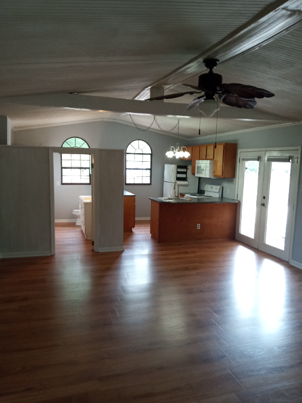 409 Reynolds St - Photo 2 of 46