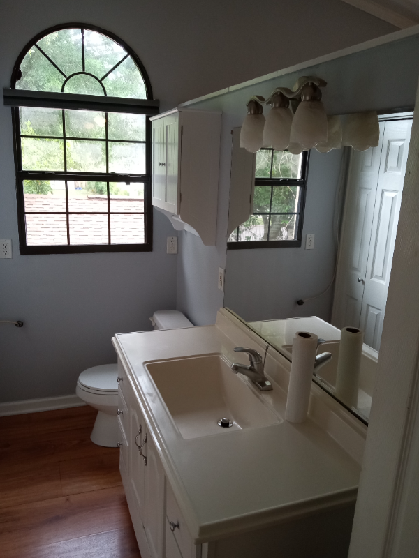 409 Reynolds St - Photo 6 of 46