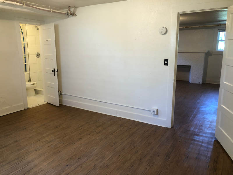 1200 W Magnolia St #B - Photo 4 of 9