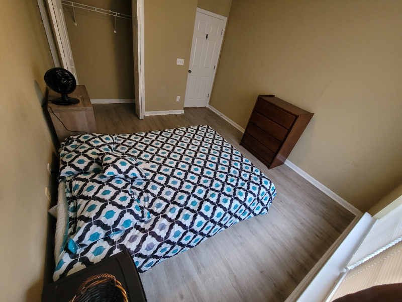 2510 Stadium Dr #C - Photo 3 of 8