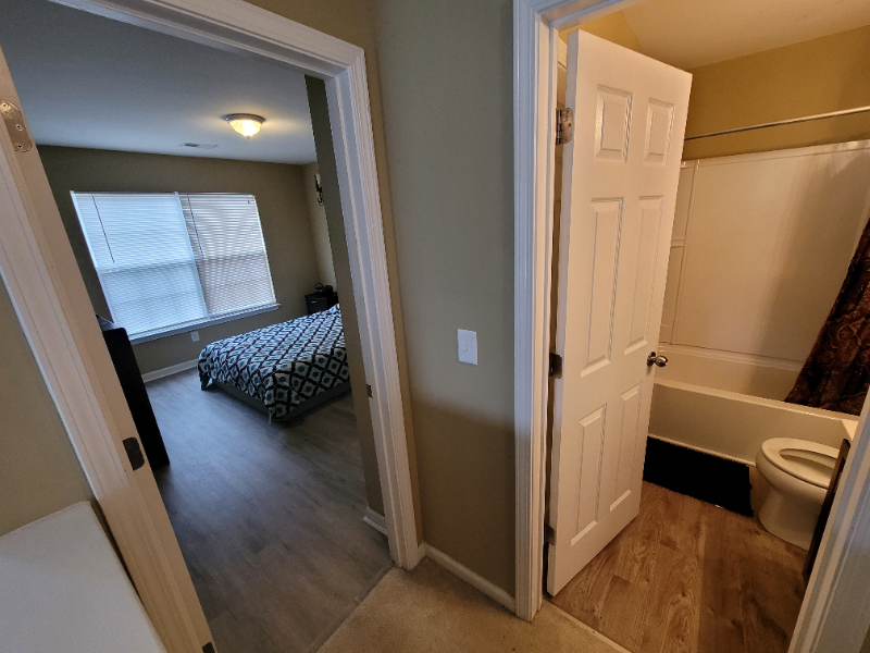 2510 Stadium Dr #C - Photo 5 of 8