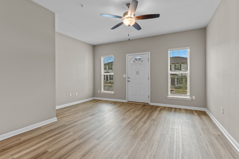 2213 Del Carmel Way #403 - Photo 6 of 33