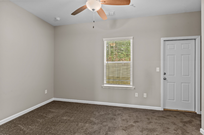 2213 Del Carmel Way #403 - Photo 7 of 33