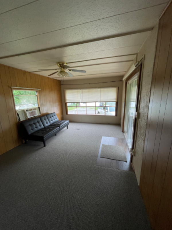 318 Pearl Ln - Photo 6 of 14