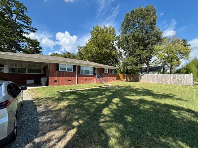 715 Long Ave - Photo 2 of 50