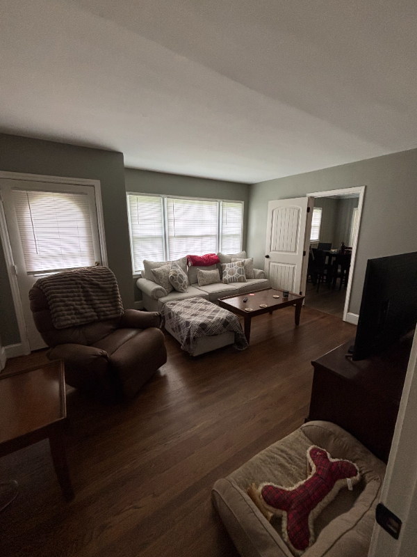 715 Long Ave - Photo 5 of 50