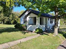 featured image of 10272 Burlington Rd