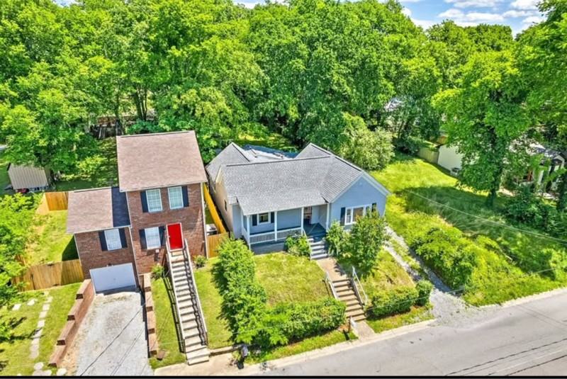 515 Poston St - Photo 4 of 19