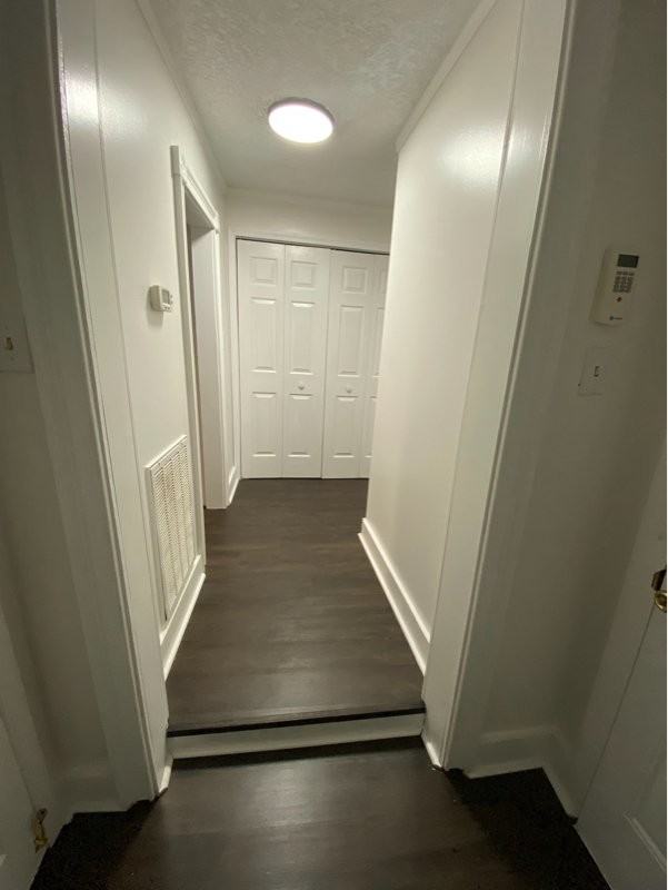 251 Mcivor St - Photo 7 of 12