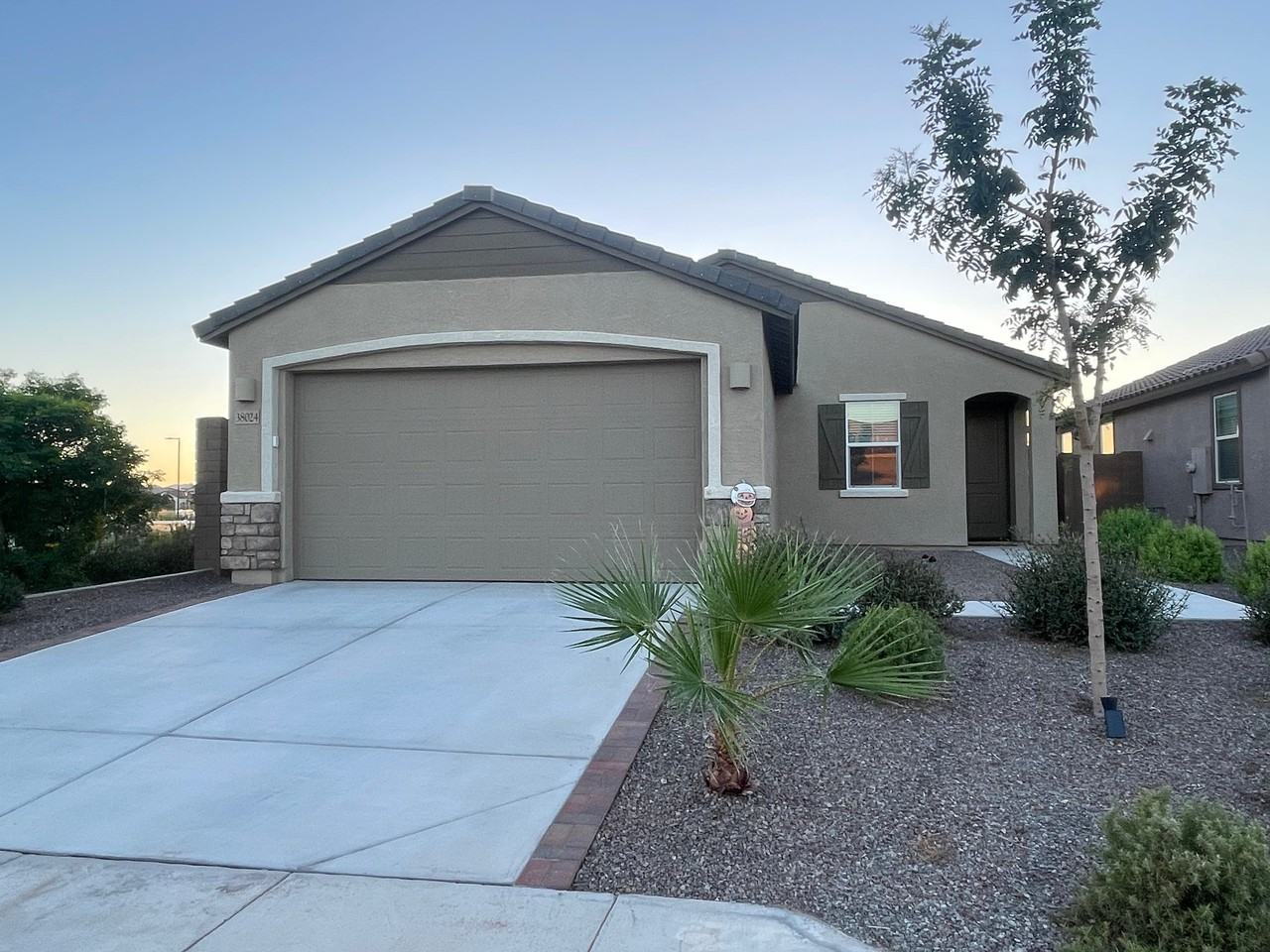 38024 N Longbow Way - Photo 2 of 22