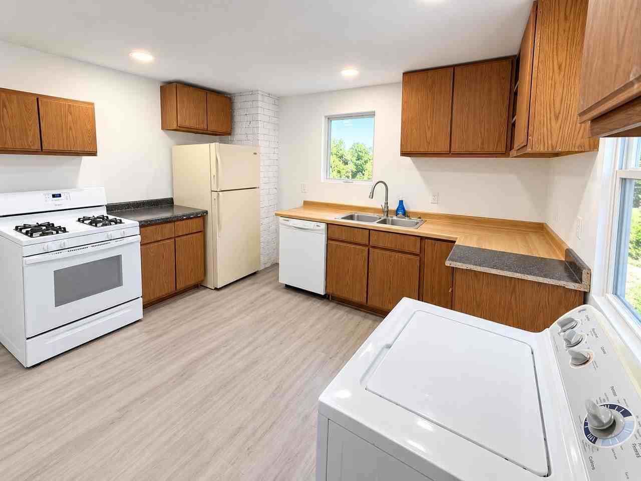 268 N Seminary St #2 - Photo 2 of 12