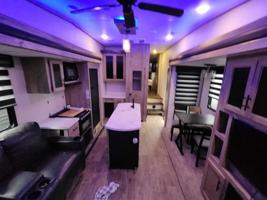 featured image of 7594 Road D.5 Ne #C