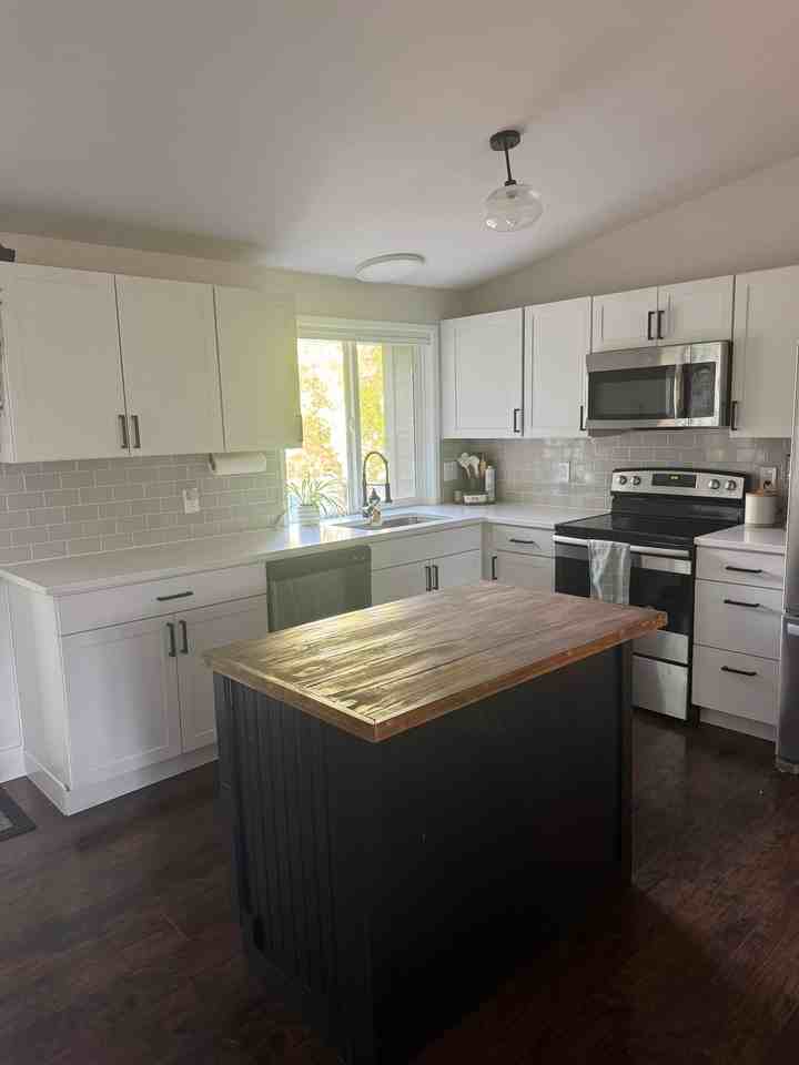 1210 Nw Riverview Ave - Photo 4 of 20