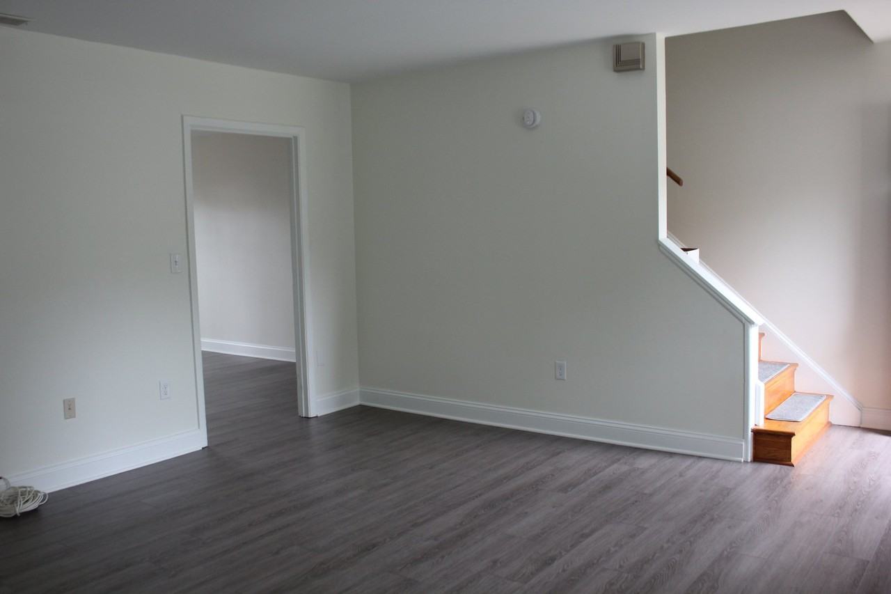 904 Bethany Ct - Photo 4 of 18