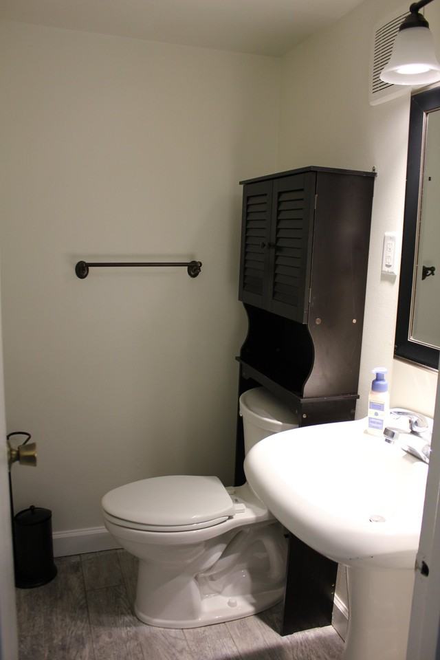 904 Bethany Ct - Photo 5 of 18