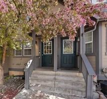 featured image of 18 Chelsea Ct