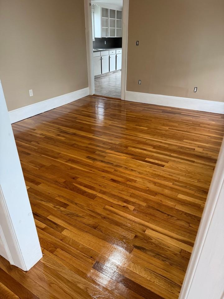 91 Ash St #2 - Photo 3 of 6