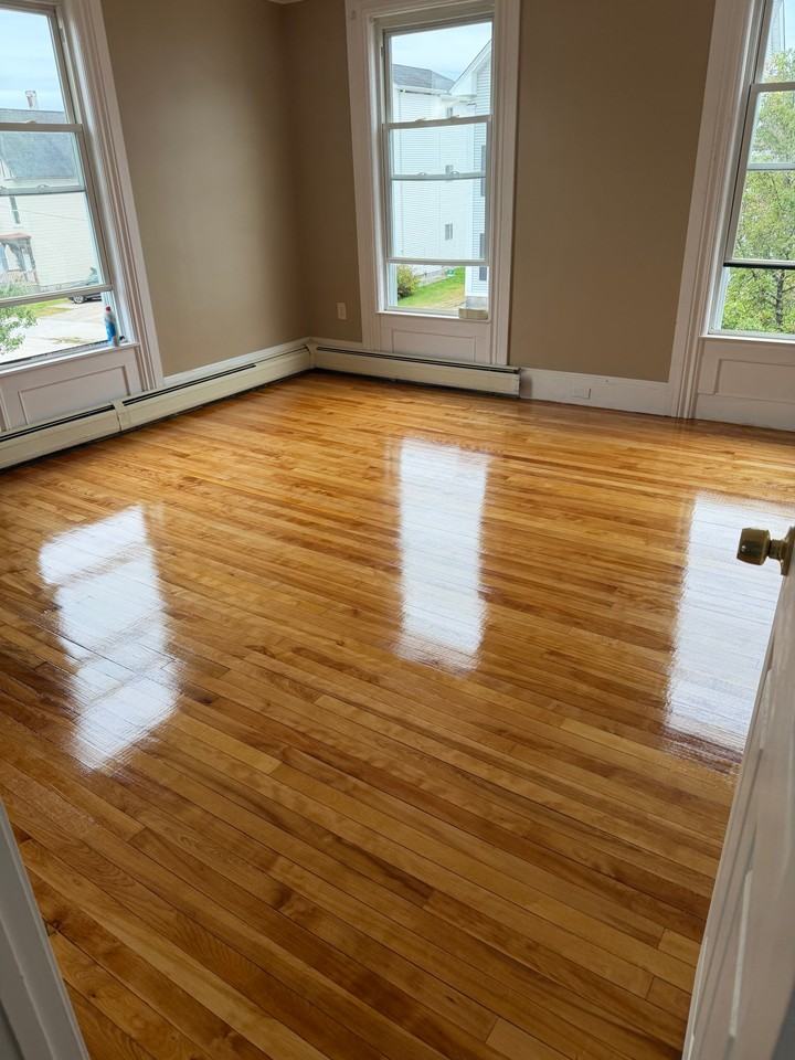 91 Ash St #2 - Photo 4 of 6