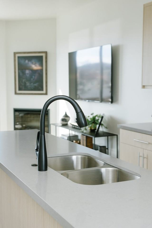 2048 N Harvest Village Ln - Photo 5 of 16